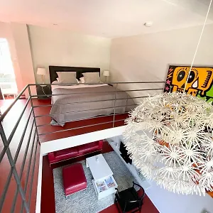 loft-52.aixenprovencehotels.org/