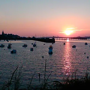 https://bellevue-roscoff.inbrittany.com